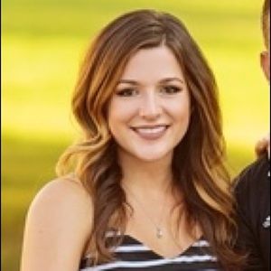 Meet your Posher, Kaylin